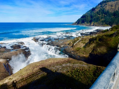 Spouting Horn and Thors Well Scenic Area, Oregon